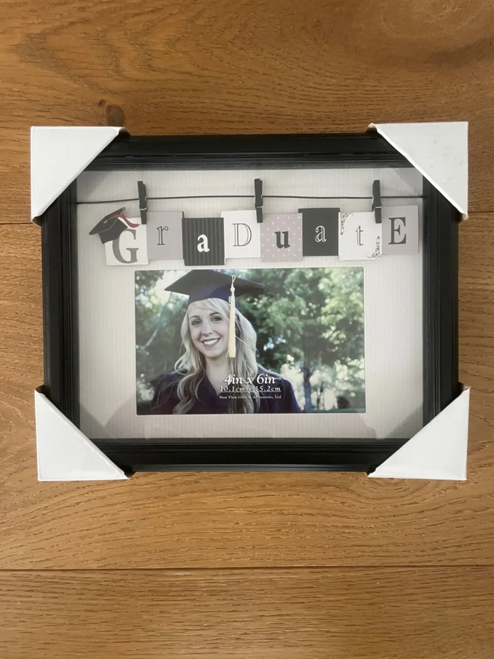 NWT Graduation Wood Black Photo Stand up Frame with 4 x 6 Insert for Graduate